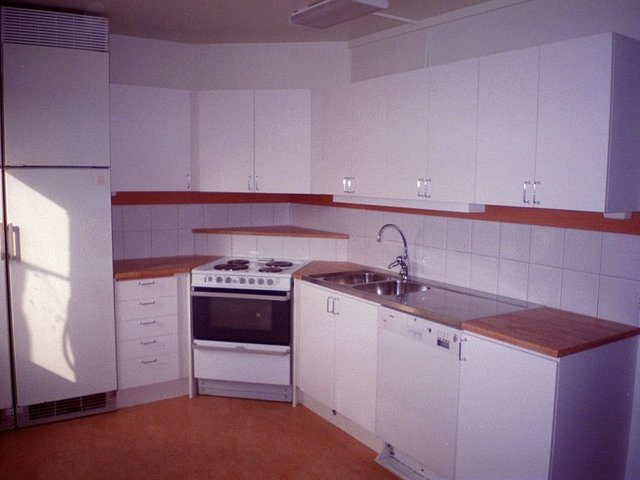 Kuchyňa, biely nábytok